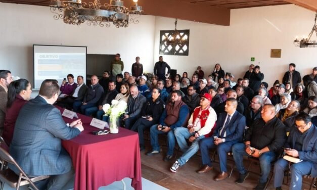 NUEVO IMPULSO AL MALECÓN: AUTORIDADES Y COMERCIANTES BUSCAN SOLUCIONES