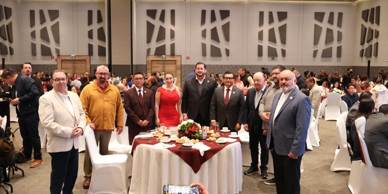 AYUNTAMIENTO DE TIJUANA SE SUMA AL INCREMENTO SALARIAL PARA MAESTROS ANUNCIADO POR LA PRESIDENTA SHEINBAUM