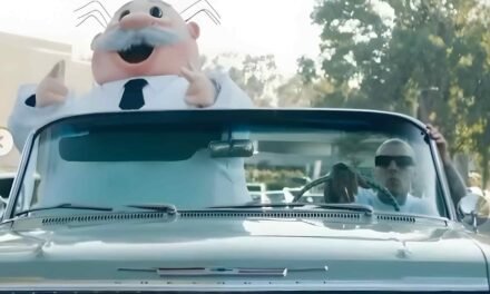 Travis Barker y el Dr. Simi: la colaboración que nadie vio venir (pero todos necesitábamos)