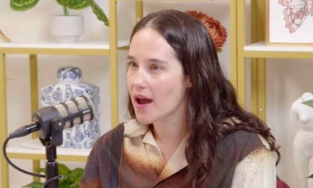 Ximena Sariñana rompe el mito del “instinto materno” y habla desde la honestidad